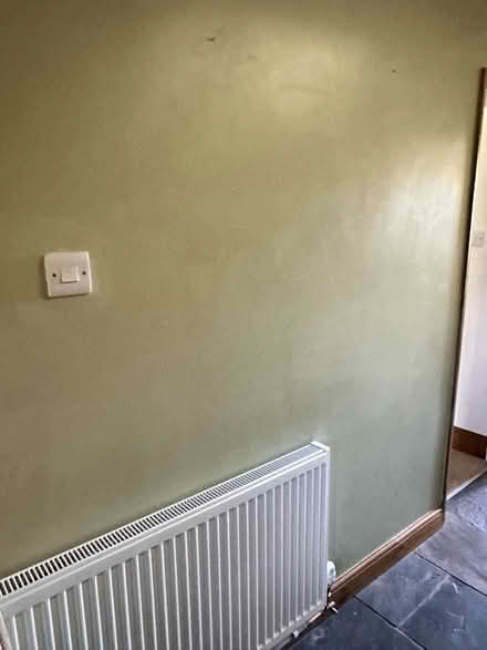 Photo of free 2 pots of paint (Cosby LE9) #3