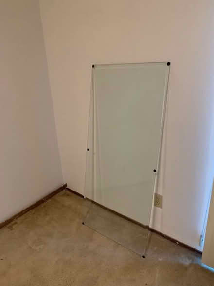 Photo of free Desk (Downtown Mountain View) #2