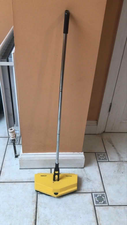 Photo of free Carpet Sweeper (New Malden, KT3) #1