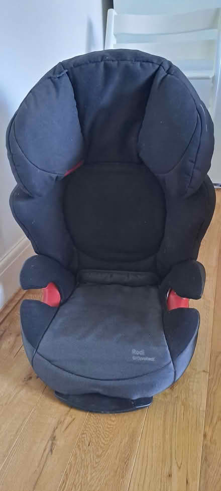Photo of free Used Child Car Seat (New Malden KT3) #1