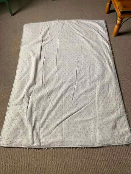 Photo of free Rug (Dalston E8) #2