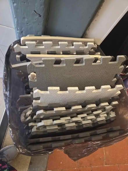 Photo of free Foam tiles (Oswestry SY11) #1