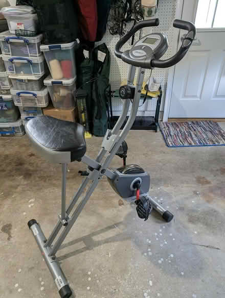 Photo of free Nice Exerpeutic Exercise Bike (Mechanicsburg, PA) #1