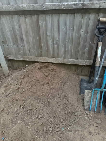 Photo of free Soil (Carshalton) #1