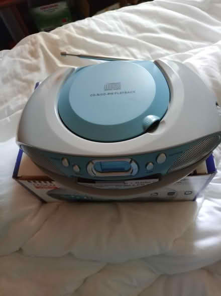 Photo of free CD player (Jackman's estate, Letchworth) #2