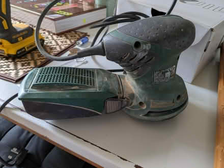Photo of free Bosch orbital sander (Addlestone KT15) #1