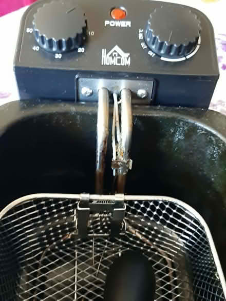 Photo of free Deep fat fryer (Ainsdale PR8) #1