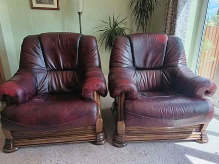 Photo of free 2 chairs & 3 seater sofa (The Westlands ST5) #2