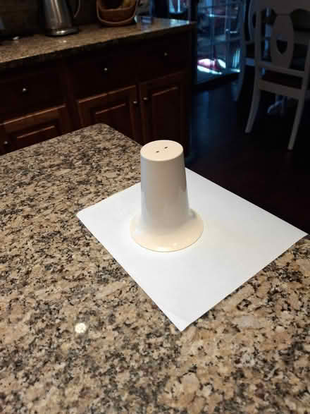 Photo of free Tupperware number 2196A-2 (Gurnee Mills) #1