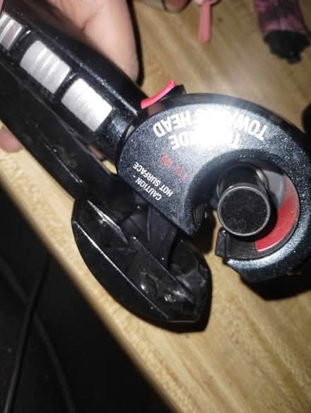 Photo of free Babybliss Automatic Hair Curler (Lomas & Eubank area) #1