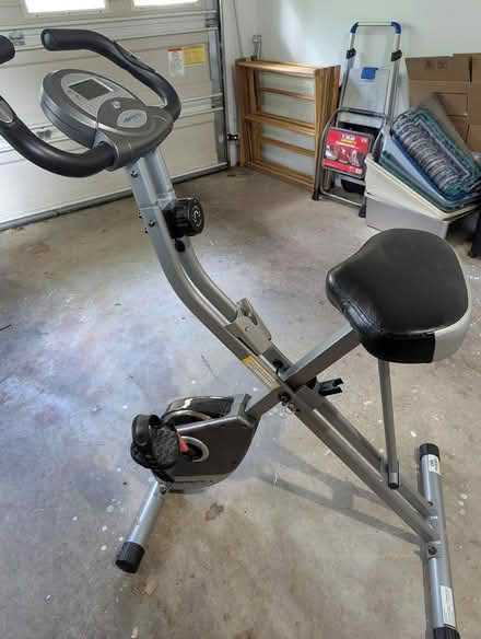Photo of free Nice Exerpeutic Exercise Bike (Mechanicsburg, PA) #2