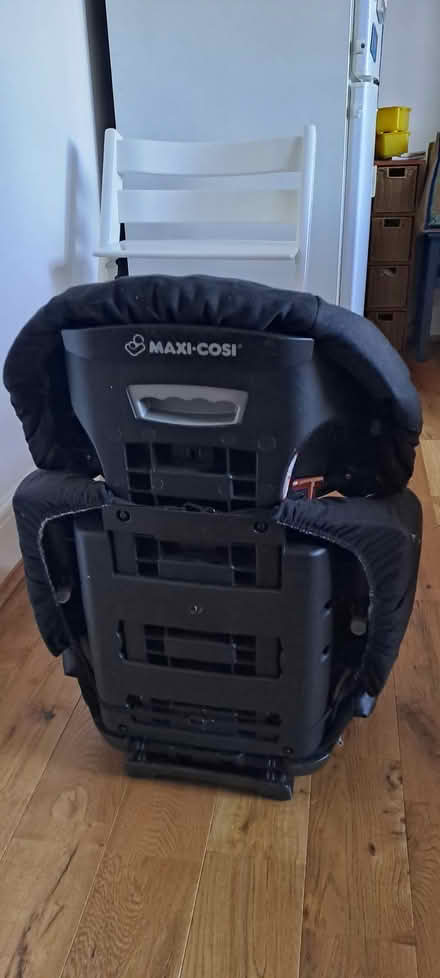 Photo of free Used Child Car Seat (New Malden KT3) #3
