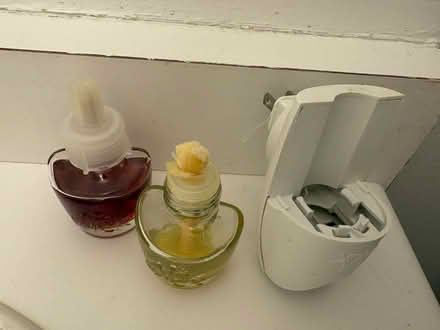 Photo of free Airwick scented freshener+ refill (L5L 5P5) #2