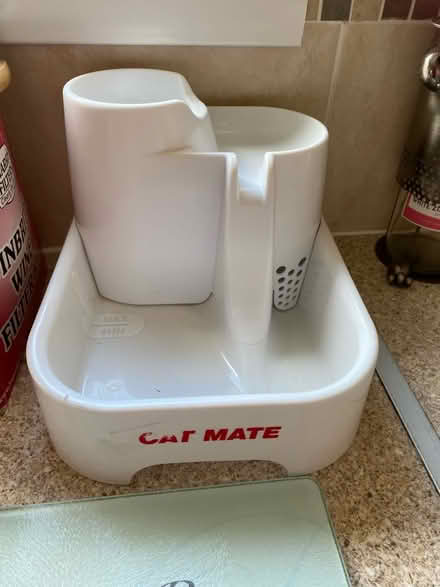 Photo of free Cat water fountain (Alverthorpe WF2) #1