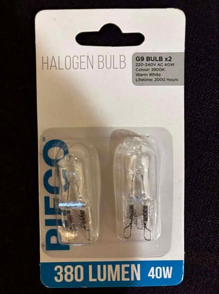 Photo of free Pieco G9 Halogen bulb - 2 pack (Lavender Hill SW11) #1