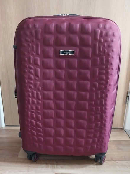 Photo of free Large Suitcase (Allestree DE22) #2