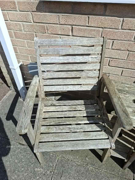 Photo of free Love seat (Dronfield Woodhouse S18) #2