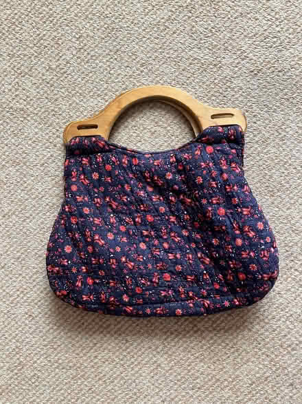 Photo of free Beach bag with wooden handles (Rothley LE7) #1