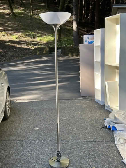 Photo of free Standing lamp (San Anselmo) #1