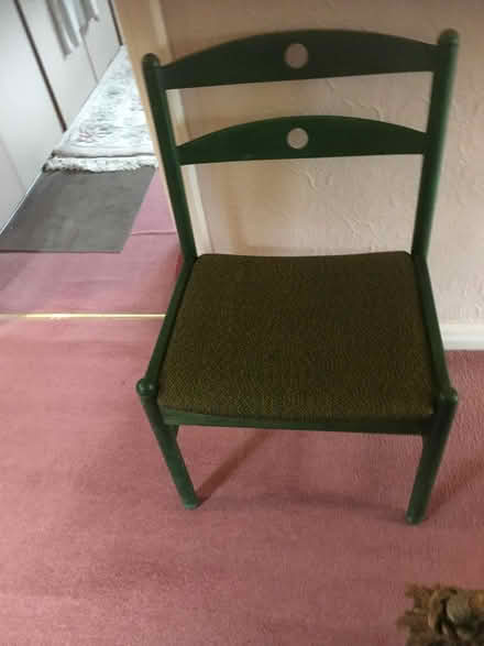 Photo of free Green upholstered chair (High Barnet EN5) #2