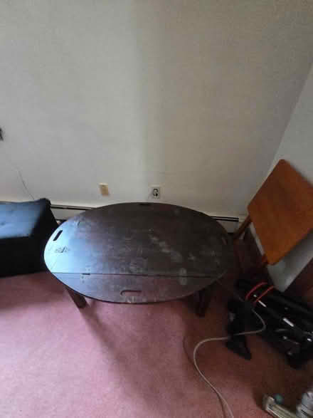 Photo of free Coffee table (401 longley rd groton MA) #2