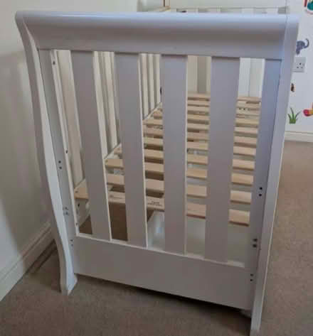 Photo of free Baby cott with bottom drawer (Upper clapton E5) #3