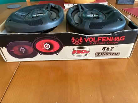 Photo of free Speakers (North Camp GU14) #1