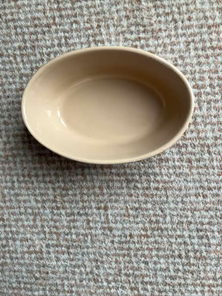 Photo of free Cream ceramic bowl for pet food and a dumbbell for a rabbit (Rothley LE7) #1