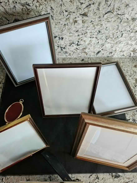 Photo of free Picture Frames (Welling DA16) #4