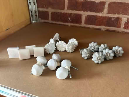 Photo of free Assorted Drawer / Cupboard Knobs (Rugby, Bilton, CV22) #1
