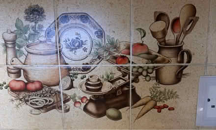 Photo of wall tiles ?1980’s (Croydon. CR2 9) #2