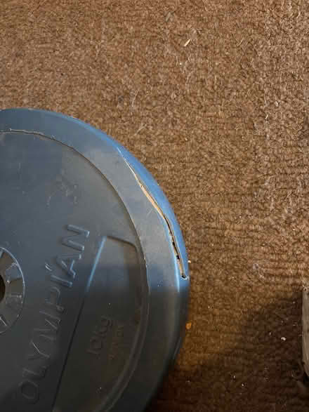 Photo of free Mixture of weights (Selhurst SE25) #3