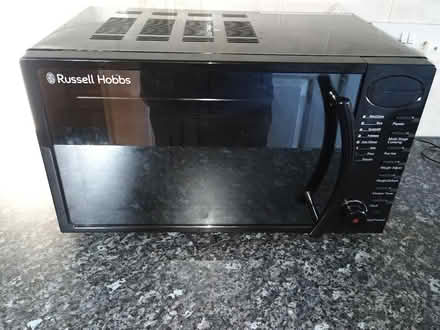 Photo of free Russell Hobbs 700W Microwave (Faulty – Beeping, Not W (The Maltings CB4) #1