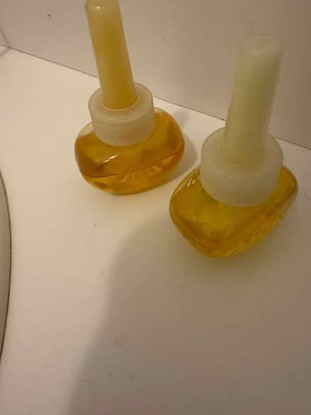 Photo of free Airwick scented refills x2 (L5L 5P5) #4