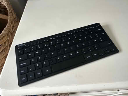 Photo of free Mini wireless keyboard PC (Farnborough GU14) #1