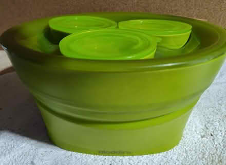 Photo of free Aladdin Collapsible Salad Bowl (Saugus) #3