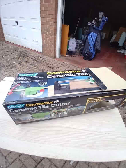 Photo of free Tile cutter (Clophill MK45) #1