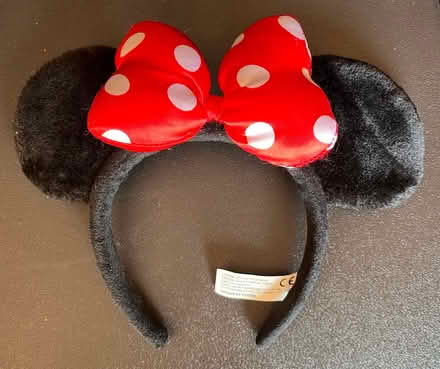 Photo of free Mickey and Minnie Mouse (High Wycombe HP12) #3