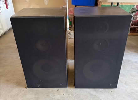 Photo of free Receiver/Cassette player/speakers (Bowie) #3