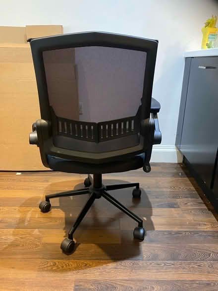 Photo of free Desk chair (Clerkenwell EC1R) #2
