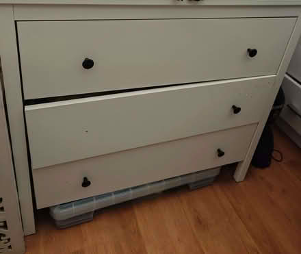 Photo of free White chest of drawers (Shepherds Bush W6) #1