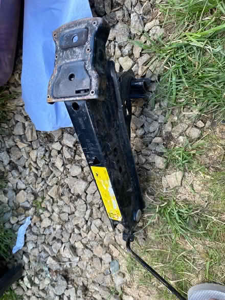 Photo of free Jack for car (Newport Pagnell MK16) #1