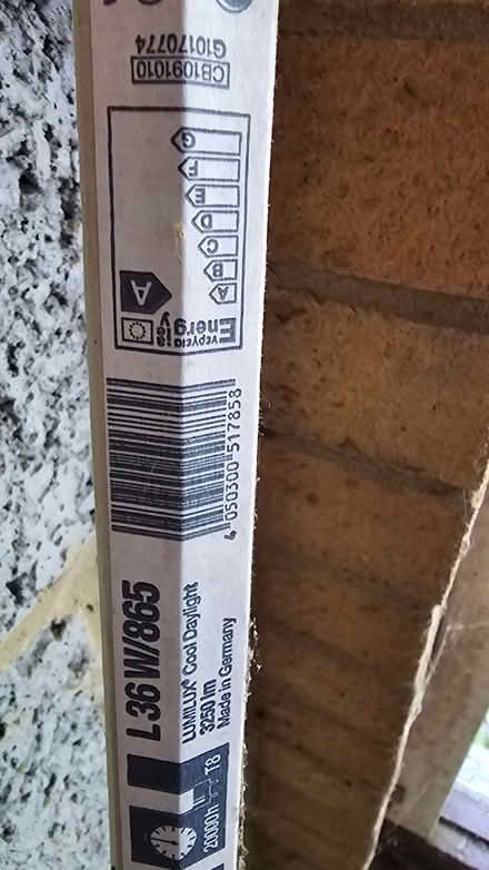 Photo of free Fluorescent tube (Old Road OX3) #2