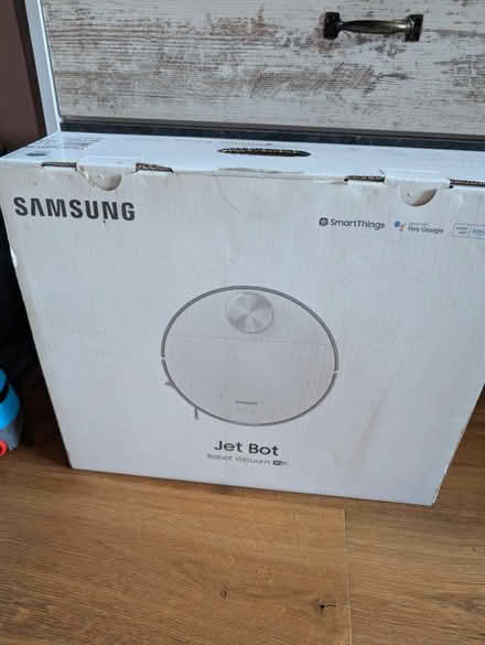Photo of free Robot vacuum (SE13 Hither Green) #1