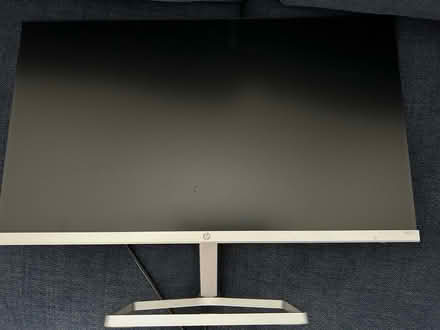 Photo of free HP M22f Full HD Monitor (Wokingham RG40) #1