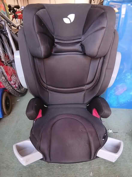 Photo of free JOIE car/booster seat (Castle Cary) #1