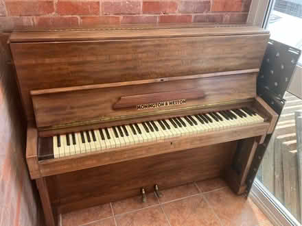 Photo of free PIANO - Monington & Weston (Loughborough LE11) #2