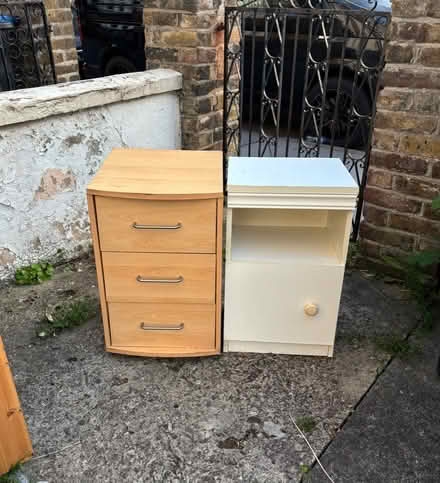 Photo of free Bedside cabinet units for upcycling (Selhurst SE25) #1