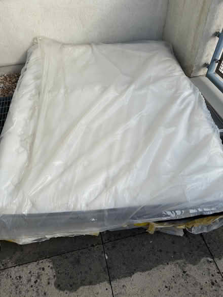 Photo of free King size mattress (Greenwich Peninsula SE10) #1