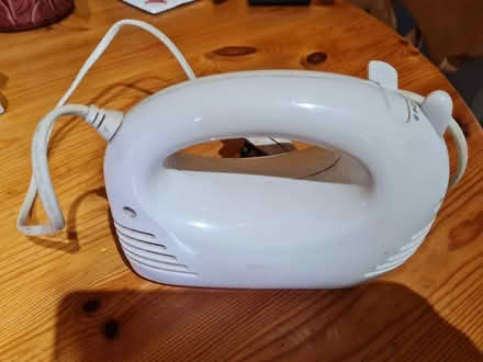 Photo of free Argos electric whisk - working but without attachments (Ashurst Wood RH19) #1